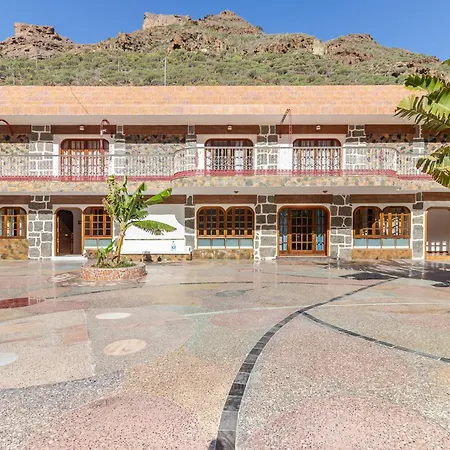 Penones Experience Mogan