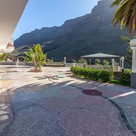 Penones Experience *