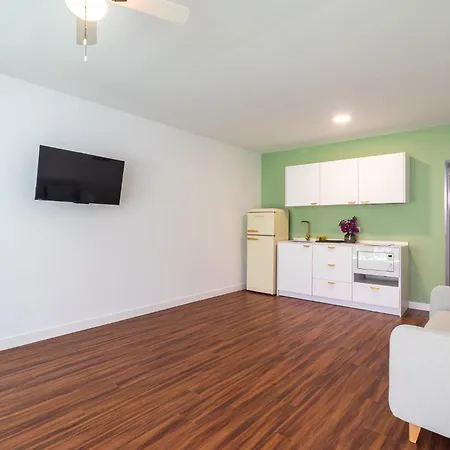 Penones Experience *